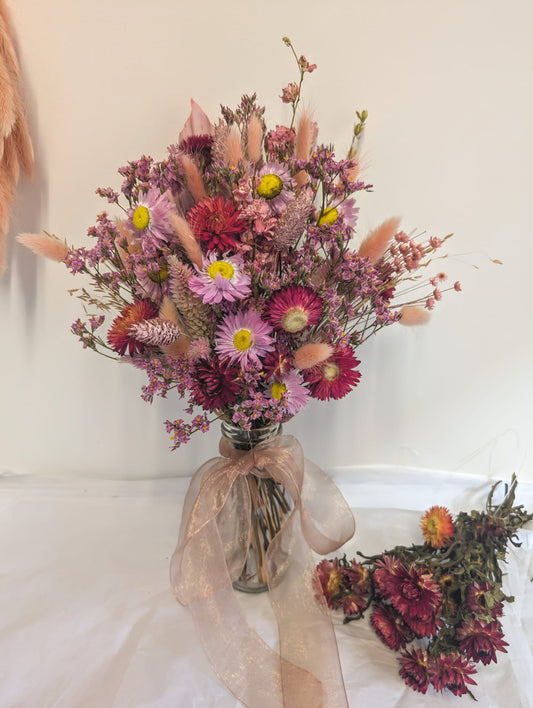 April Posy of the month