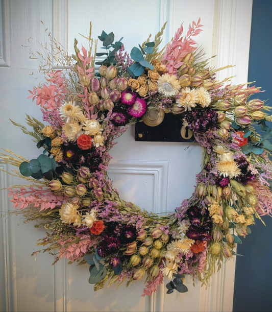 "Moray" everlasting dried flower wreath