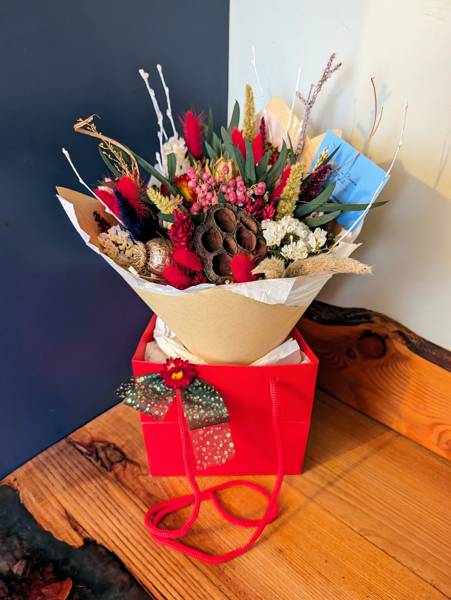 Christmas bouquet in a bag - Pre order