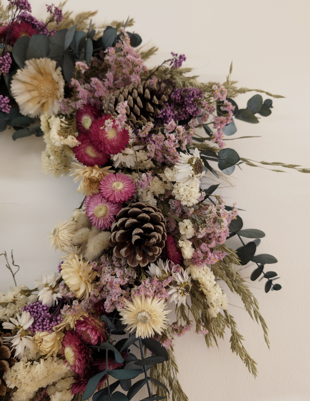 "Olivia" large dried flower wreath