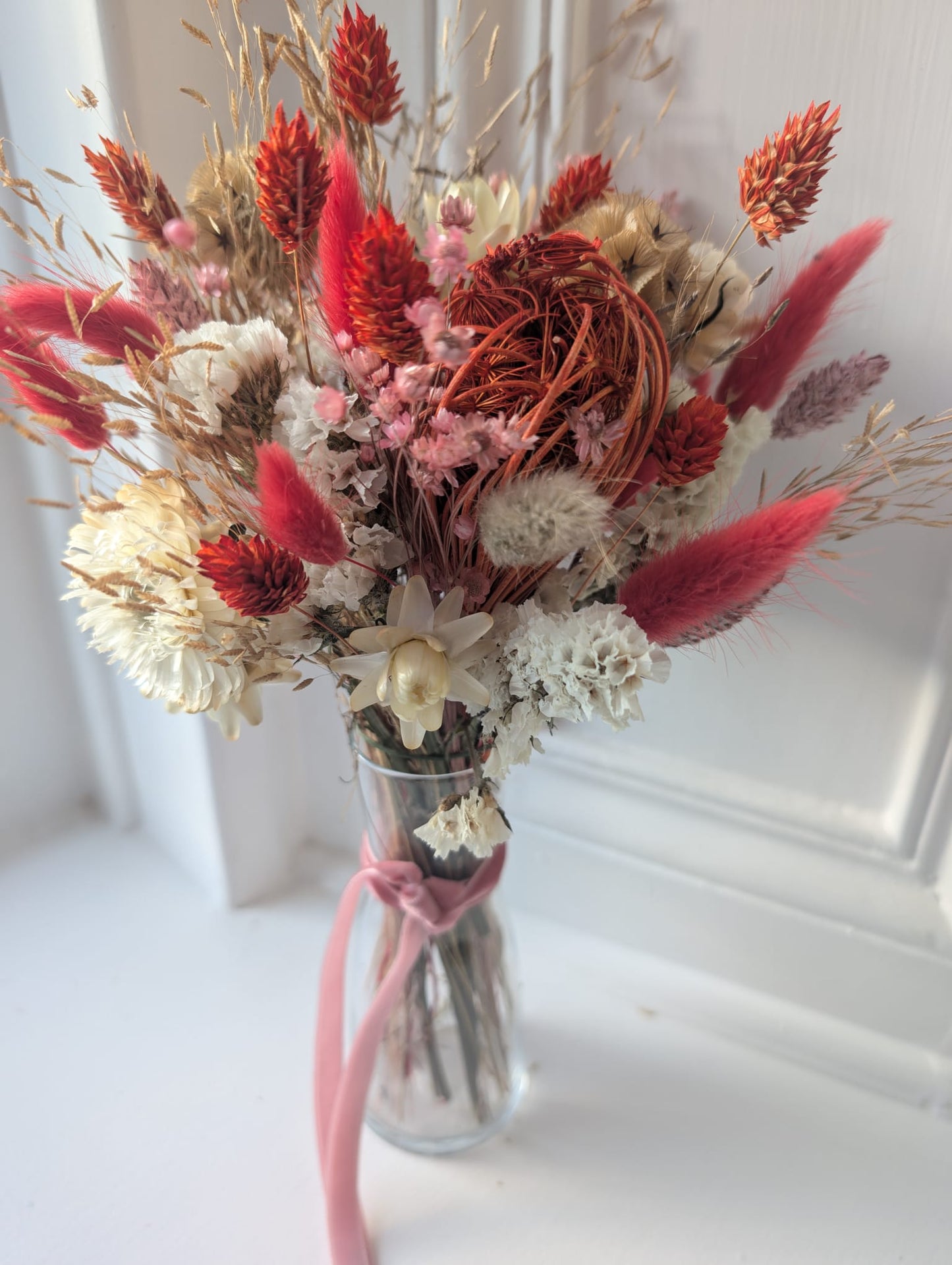 Grab and go red posy