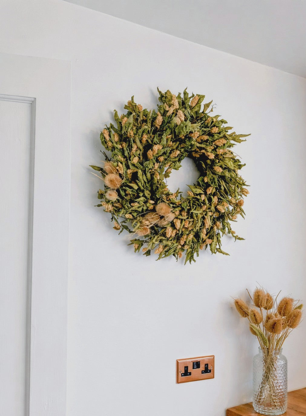 Pre order Dried hop wreath with thistle