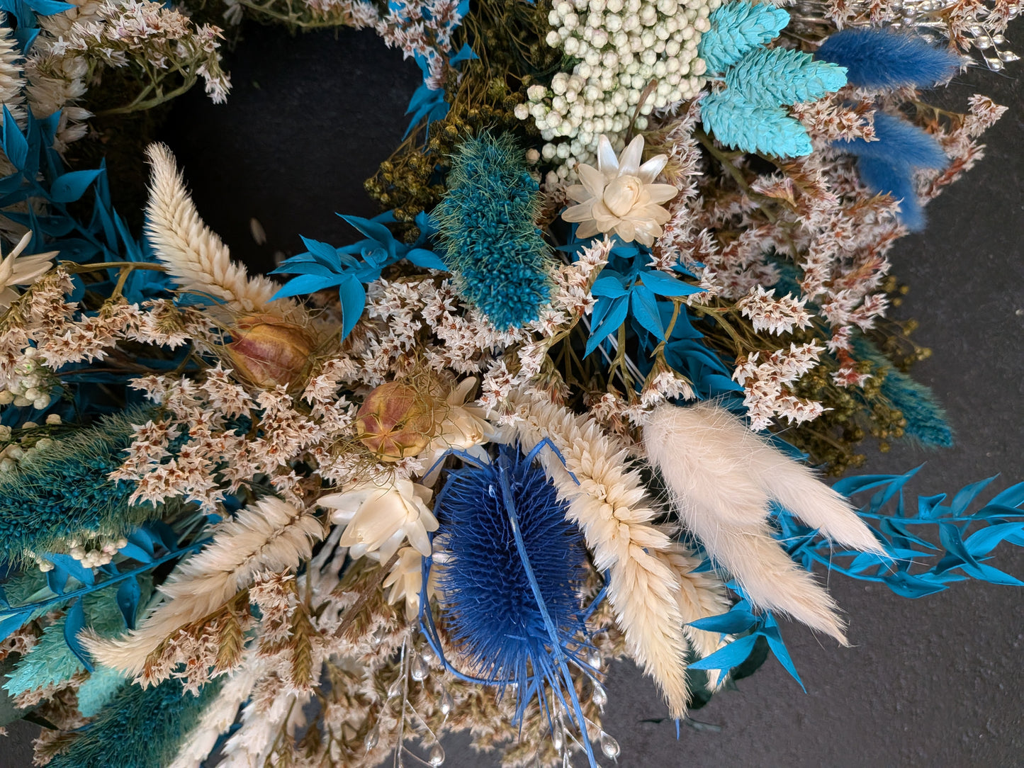 Christmas wreath for grave/cemetery
