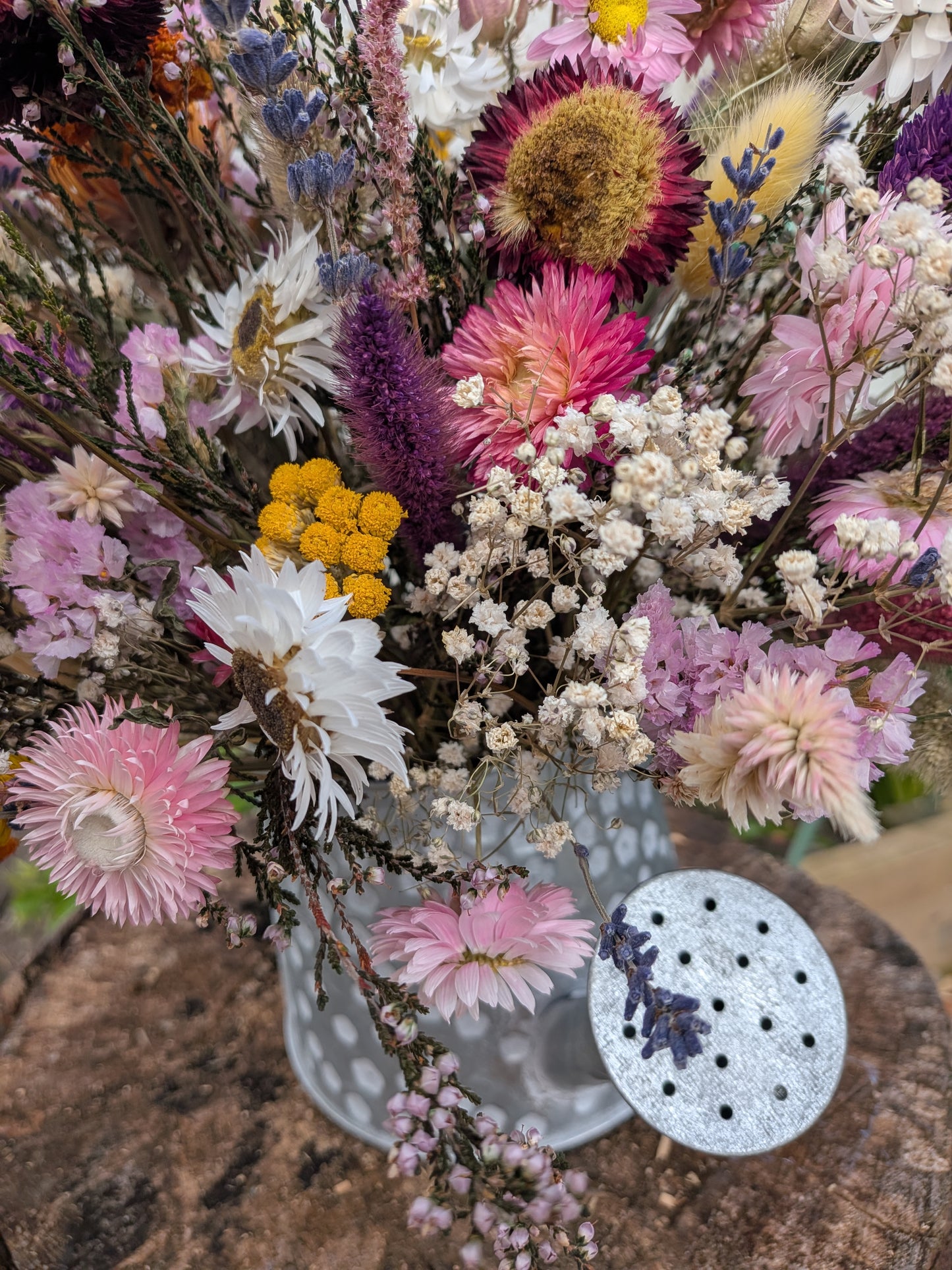 Summer watering can